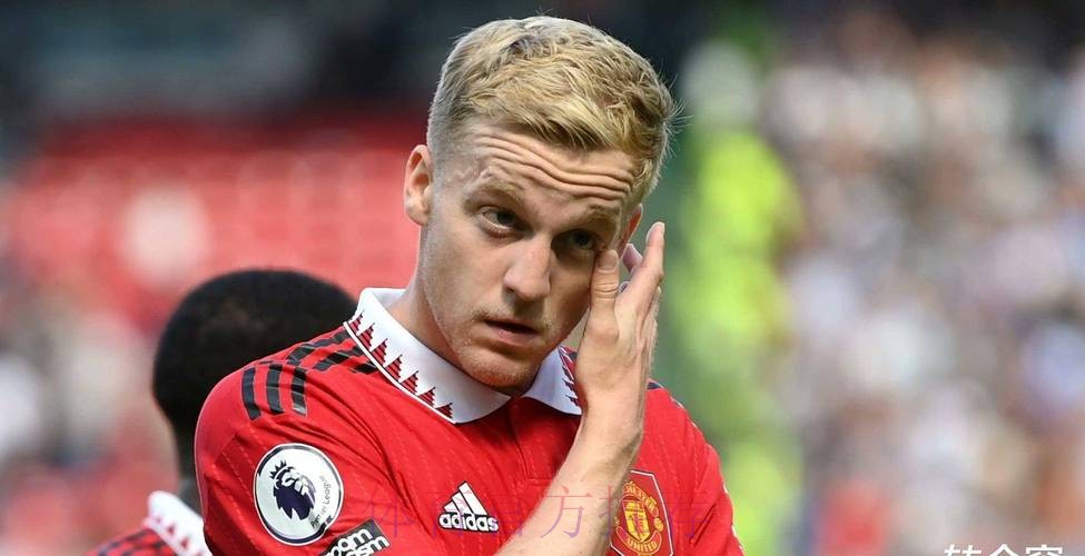 范德贝克:曾和皇马谈妥转会 出于某些原因没完成 范德贝克:曾和皇马谈妥转会 出于某些原因没完成