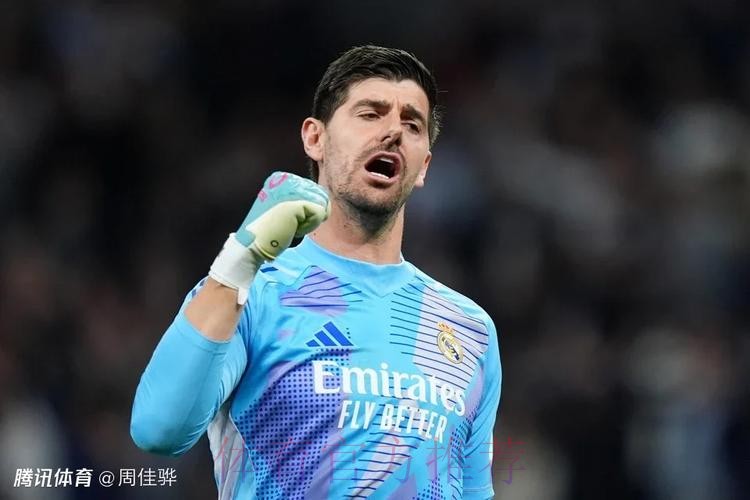 库尔图瓦：称赞球队本场表现 遇困境时不能哭